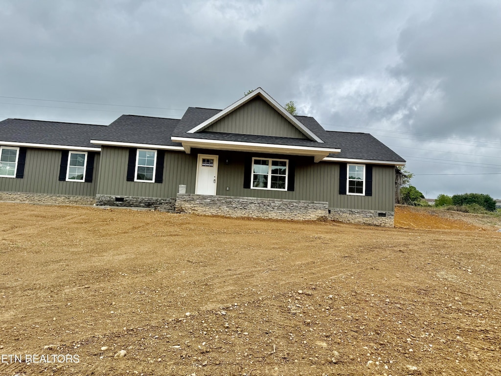 100 Jack St, Tazewell, TN 37879 - view of front of home featuring crawl space, a shingled roof, and a porch