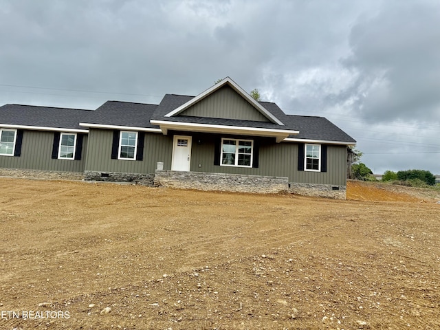 100 Jack St, Tazewell, TN 37879 - view of front of home featuring crawl space, a shingled roof, and a porch