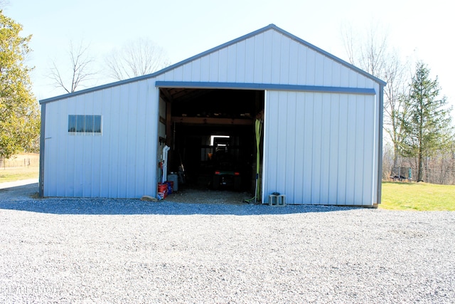 view of detached garage