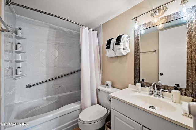 full bathroom featuring toilet, vanity, and shower / bath combo