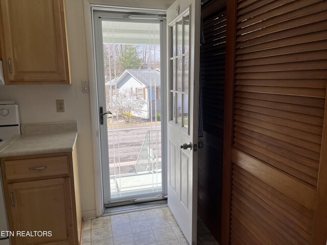 107 W Pawley Rd, Oak Ridge, TN 37830 - view of doorway