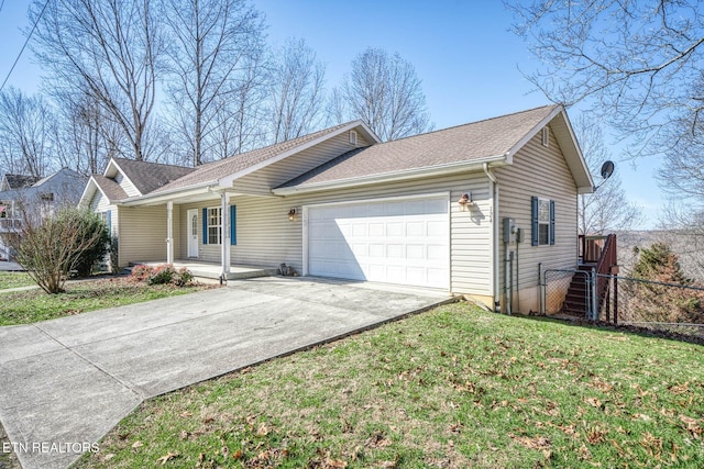 view of front of home featuring driveway, roof with shingles, a porch, an attached garage, and a front lawn