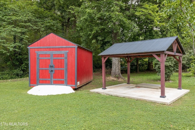 1301 Chert Pit Rd, Knoxville, TN 37923 - view of shed featuring a gazebo