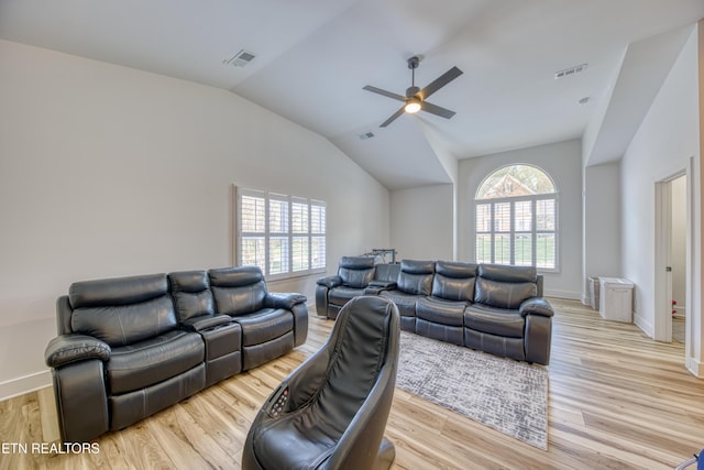 231 Gwinhurst Rd, Knoxville, TN 37934 - living area with visible vents, light wood-style flooring, a ceiling fan, and vaulted ceiling