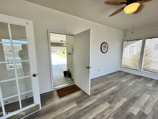 124 Canterbury Dr, Crossville, TN 38558 - empty room with wood finished floors and ceiling fan