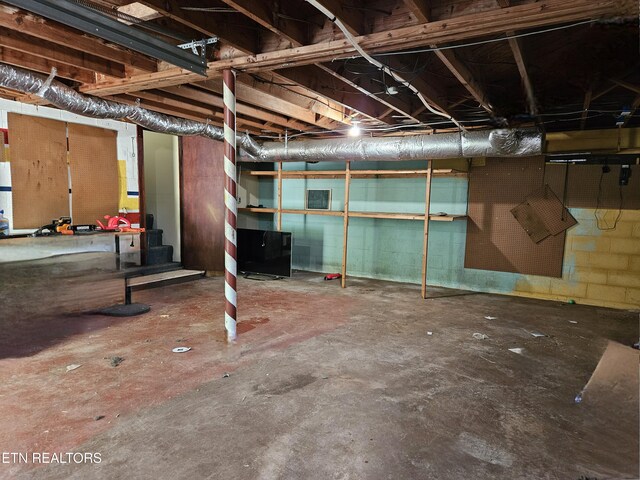102 E Hutchinson Cir, Oak Ridge, TN 37830 - view of unfinished basement