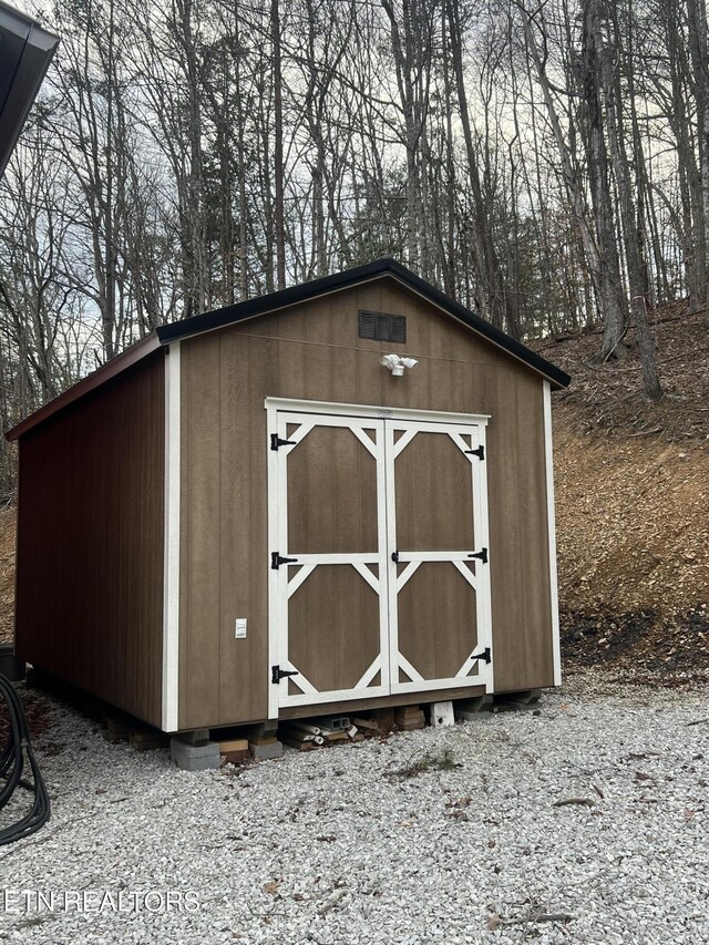1863 Old County Garage Rd, Helenwood, TN 37755 - photo 3