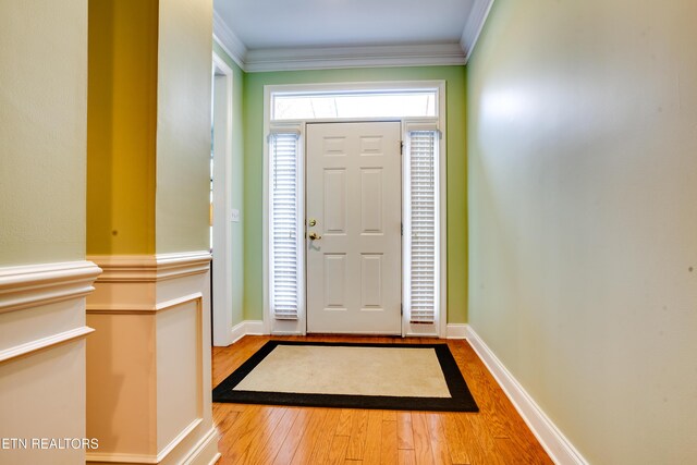 1120 Treymour Way, Knoxville, TN 37922 - foyer with baseboards, crown molding, and hardwood / wood-style flooring