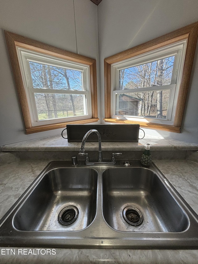 5935 Morganton Rd, Greenback, TN 37742 - photo 32