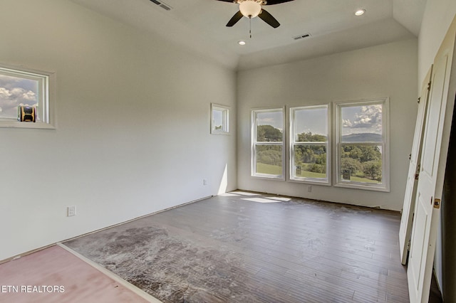 736 Cow Poke Ln, Rutledge, TN 37861 - unfurnished room with visible vents, recessed lighting, ceiling fan, and wood finished floors