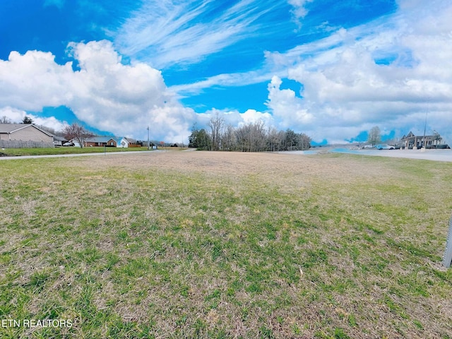 140 W Macon Ln, Seymour, TN 37865