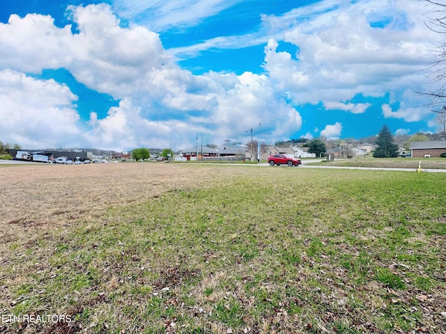140 W Macon Ln, Seymour, TN 37865