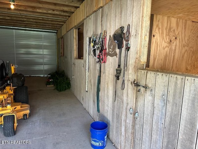 145 Liles Ln, Rocky Top, TN 37769 - interior space