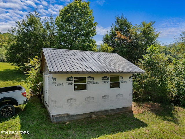 2560 Schisandra Ln Lane, Cosby, TN 37722 - exterior view of a metal roof