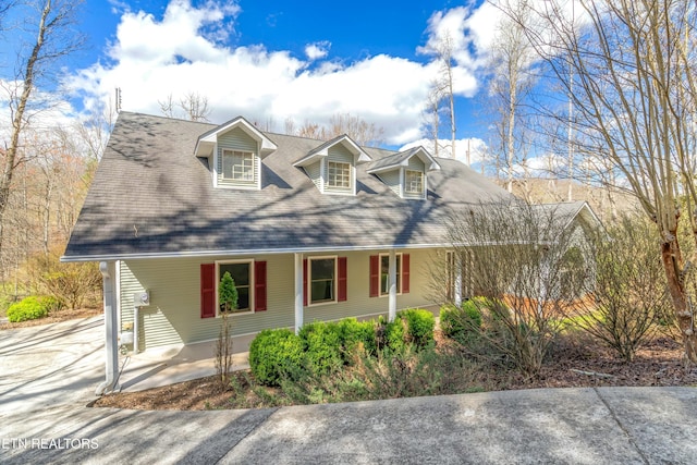 view of front of home featuring a porch