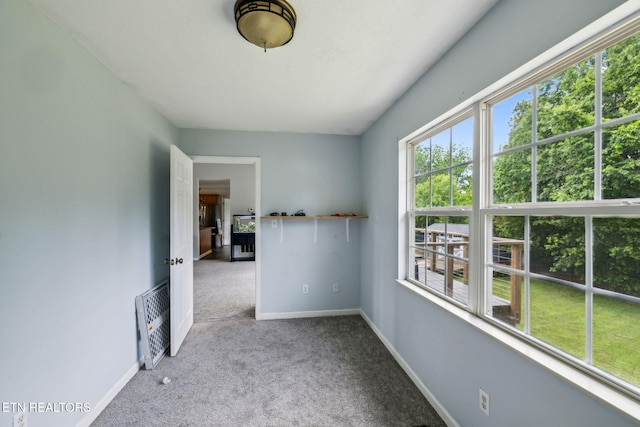 4720 Scenic Point Dr, Louisville, TN 37777 - empty room featuring carpet and baseboards
