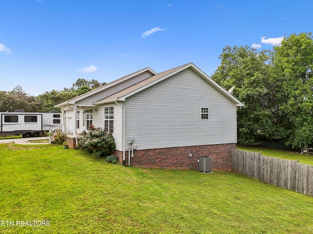 4720 Scenic Point Dr, Louisville, TN 37777 - view of property exterior with central AC unit