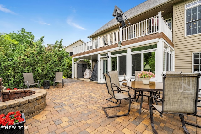 144 Nunyu Trl, Vonore, TN 37885 - view of patio / terrace featuring a balcony and outdoor dining area