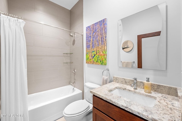 480 Indian Cave Dr, Loudon, TN 37774 - bathroom featuring shower / bath combo, toilet, and vanity