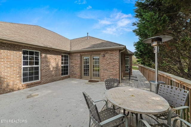 view of patio featuring outdoor dining area