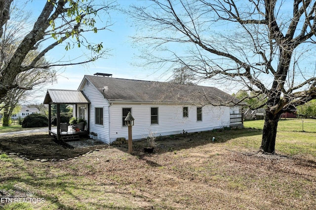 1533 Middlesettlements Rd, Maryville, TN 37801 - view of side of home with a yard and a shingled roof