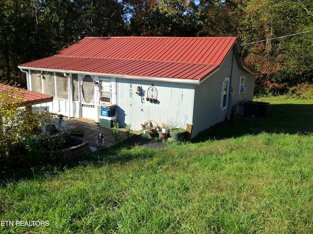 519 Temple Rd, Seymour, TN 37865 - exterior space with central AC unit