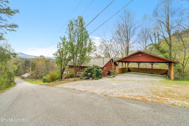 view of front of home with driveway