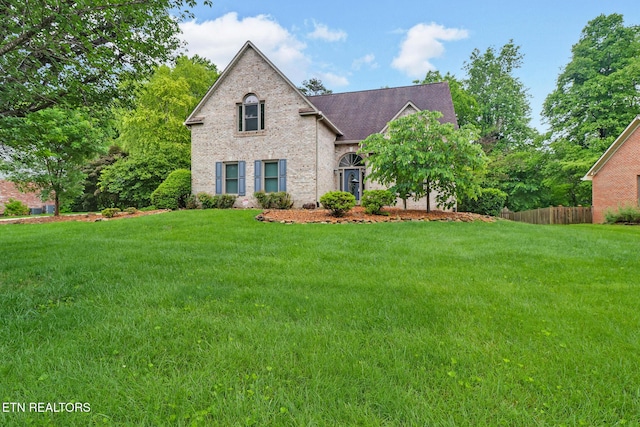 105 W Melbourne Rd, Oak Ridge, TN 37830 - view of front of home with brick siding