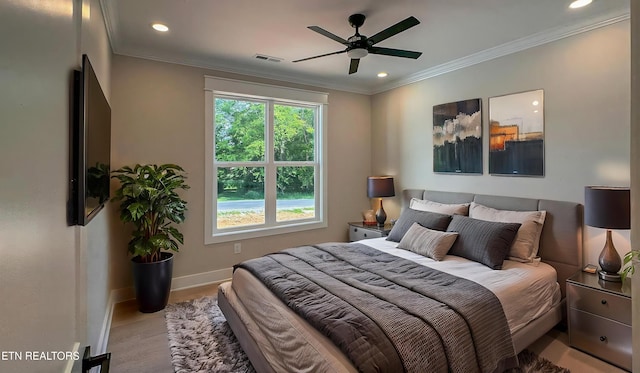 409 Goweli Trl, Vonore, TN 37885 - bedroom featuring recessed lighting, baseboards, ornamental molding, ceiling fan, and wood finished floors