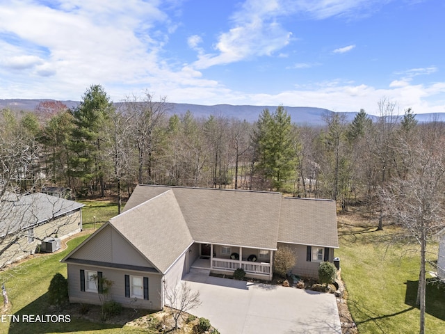 118 Windsor Rd, Crossville, TN 38558 - aerial view with a wooded view and a mountain view
