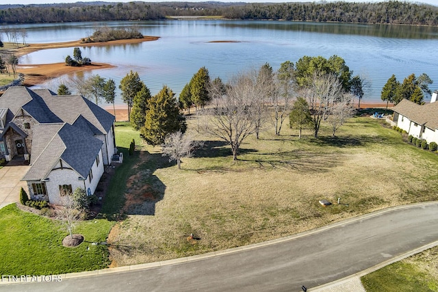 272 Edgewater Way, Lenoir City, TN 37772