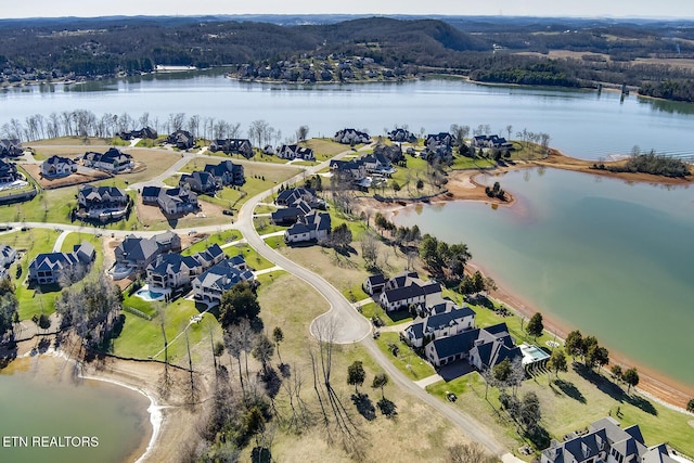 272 Edgewater Way, Lenoir City, TN 37772