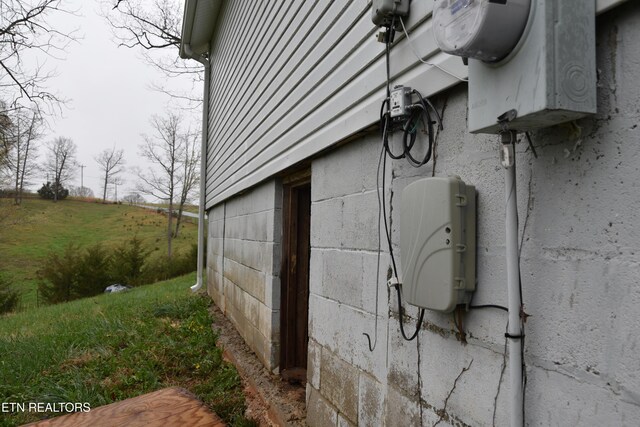 5128 Cove Creek Rd, Byrdstown, TN 38549 - exterior space