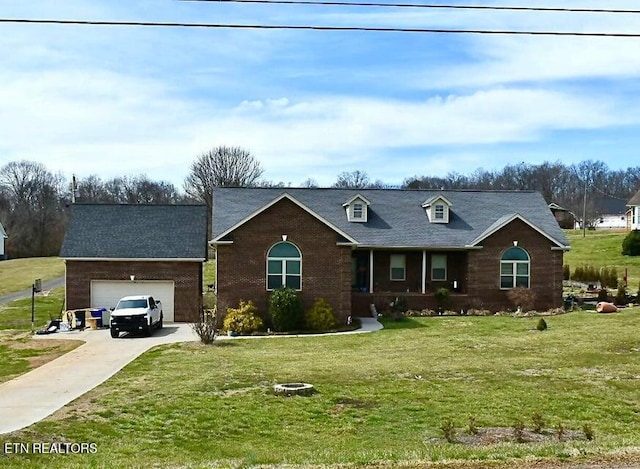 view of front facade with an attached garage, a shingled roof, driveway, and a front yard