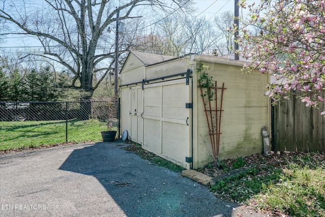 1441 Bunker Hill Rd, Cookeville, TN 38506 - view of shed with fence