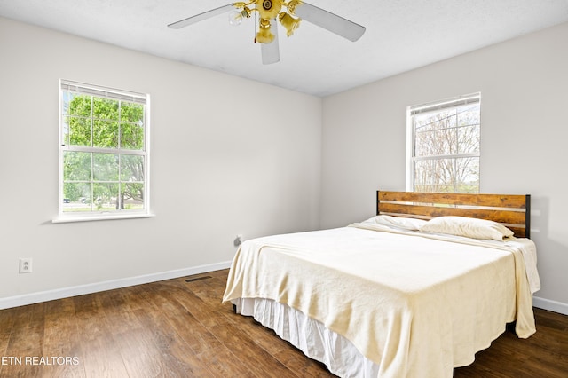 709 Head Of Creek Rd, Sweetwater, TN 37874 - bedroom featuring baseboards, wood finished floors, and a ceiling fan
