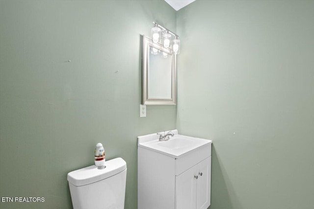 174 Sandy Hill Rd, Lafollette, TN 37766 - half bathroom with toilet and vanity