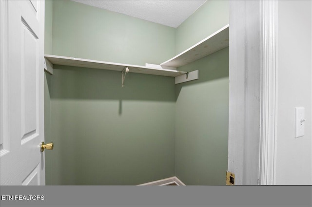 174 Sandy Hill Rd, Lafollette, TN 37766 - view of walk in closet