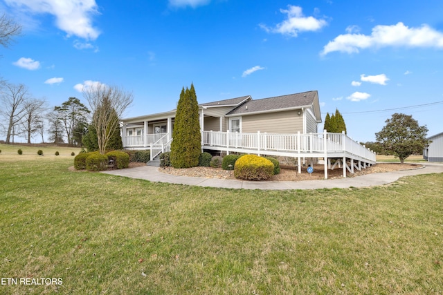 8207 Washington Pike, Corryton, TN 37721 - view of side of property with a lawn