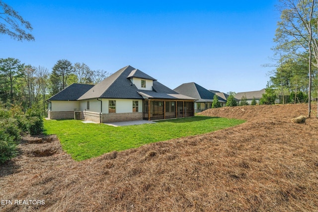 204 Atoka Pl, Loudon, TN 37774 - back of property featuring a patio area, central air condition unit, and a yard