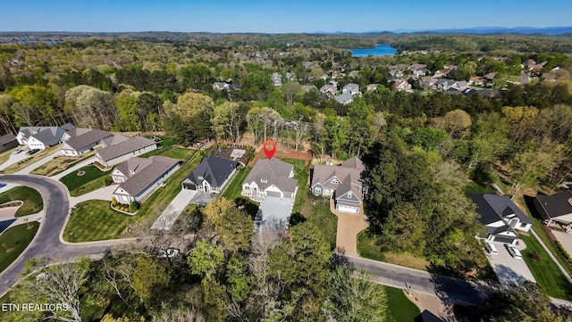 204 Atoka Pl, Loudon, TN 37774 - birds eye view of property featuring a forest view, a residential view, and a water view