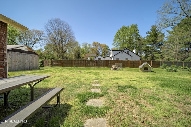 view of yard featuring fence