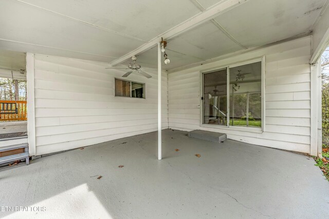 509 Atchley Ln, Strawberry Plains, TN 37871 - photo 14