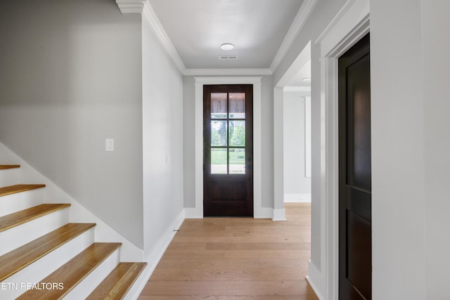 686 Ironwood Ln, Loudon, TN 37774 - foyer entrance featuring light wood-type flooring, crown molding, baseboards, and stairway