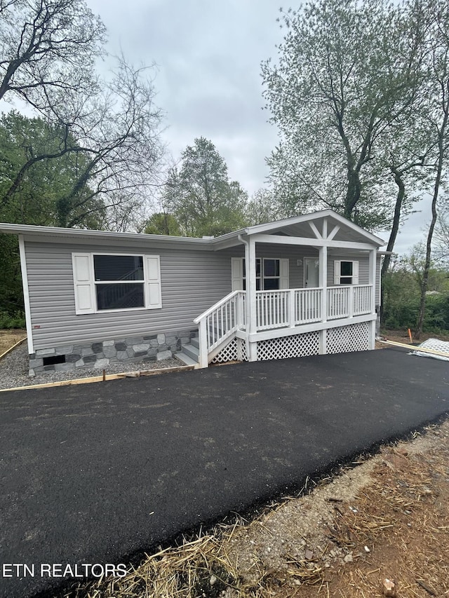 2228 Daisy Ave, Knoxville, TN 37915 - photo 1