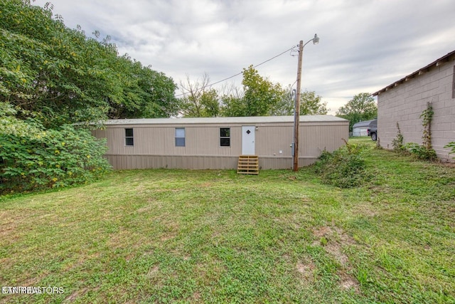 350 Kagley Dr, Lenoir City, TN 37771 - back of house featuring entry steps and a lawn