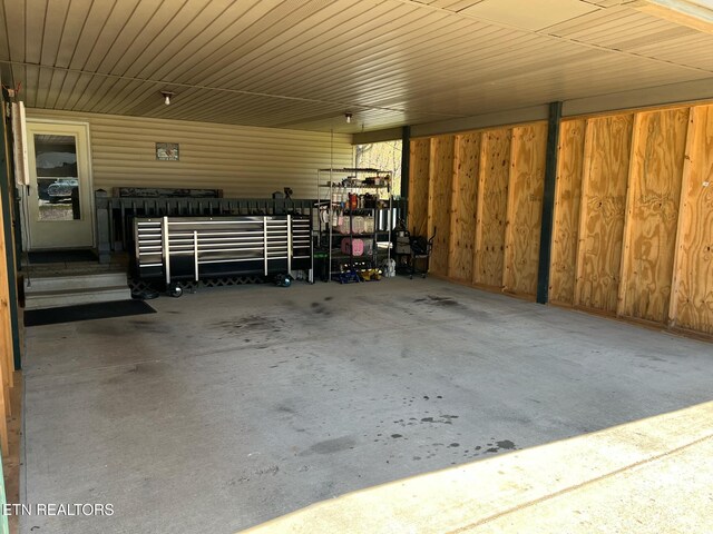 798 Lawson Rd, Crossville, TN 38571 - garage with an attached carport