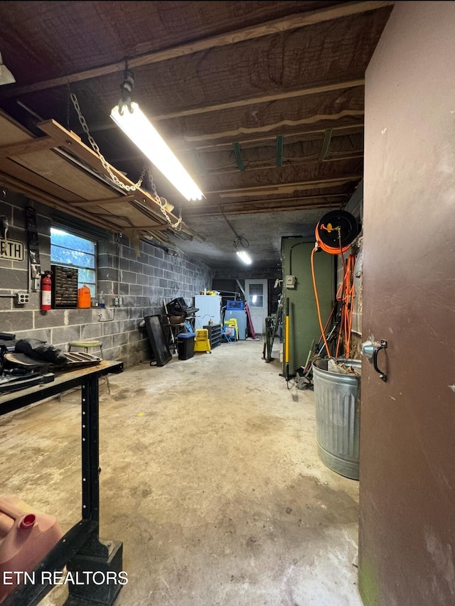1211 Old Hollow Rd, Loudon, TN 37774 - basement with concrete block wall