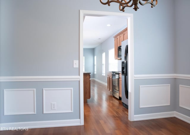 129 Mcneilly Cir, Maryville, TN 37803 - hallway featuring dark wood-style flooring, baseboards, recessed lighting, and a notable chandelier