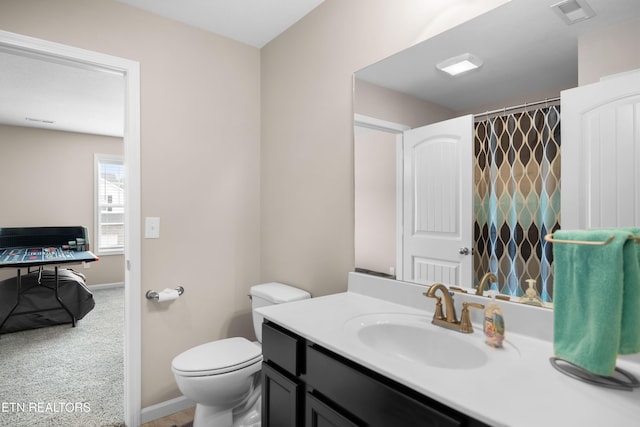 5811 Rain Cloud Rd, Knoxville, TN 37918 - bathroom with vanity and toilet
